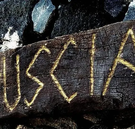 Papuscia فندق بانتيليريا